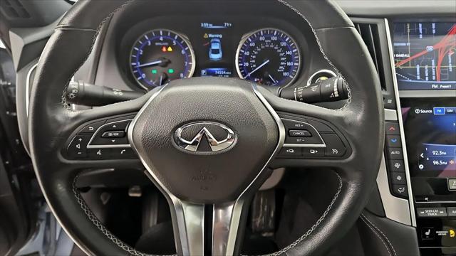 2017 INFINITI Q60 2.0t Premium
