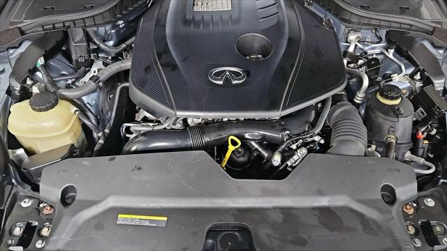 2017 INFINITI Q60 2.0t Premium
