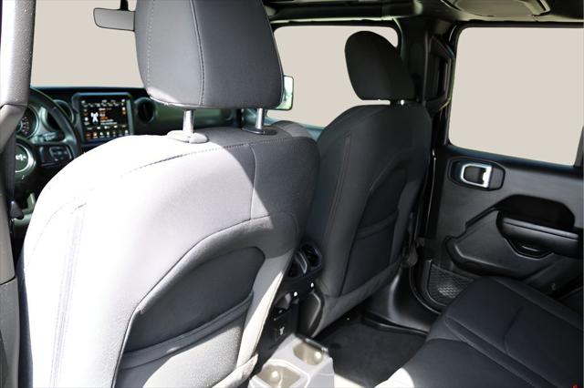 2021 Jeep Wrangler Sport S 4x4
