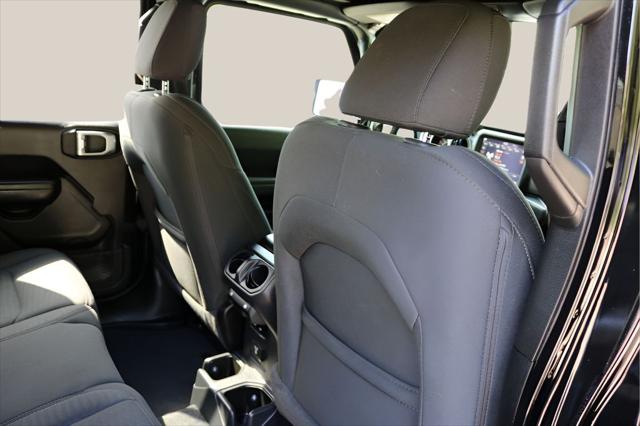 2021 Jeep Wrangler Sport S 4x4