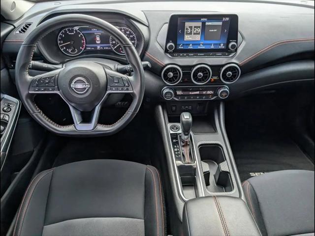 2024 Nissan Sentra SR Xtronic CVT
