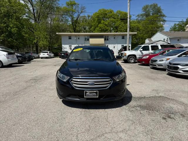 2018 Ford Taurus SEL