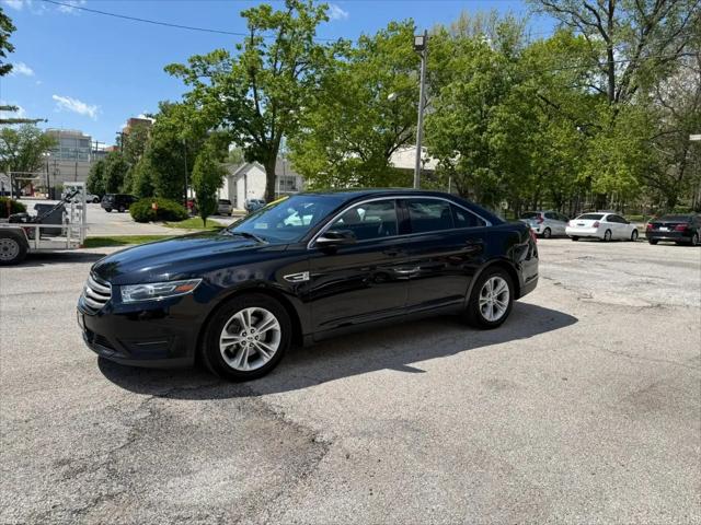 2018 Ford Taurus SEL