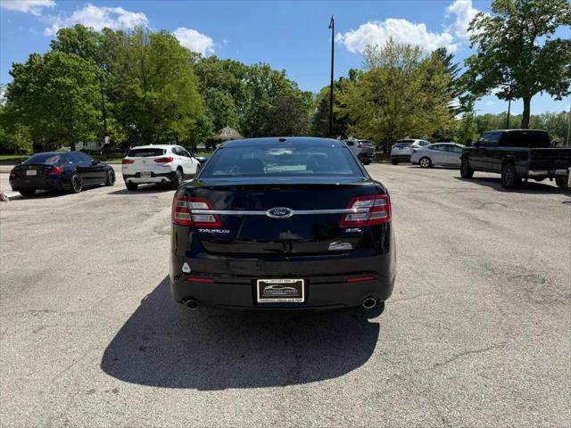 2018 Ford Taurus SEL