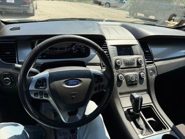 2018 Ford Taurus SEL