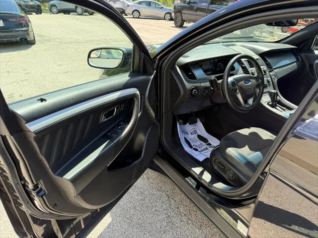 2018 Ford Taurus SEL