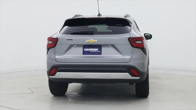 2025 Chevrolet Trax FWD LT
