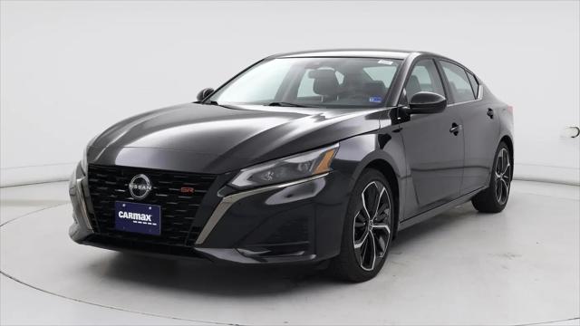 2023 Nissan Altima SR FWD