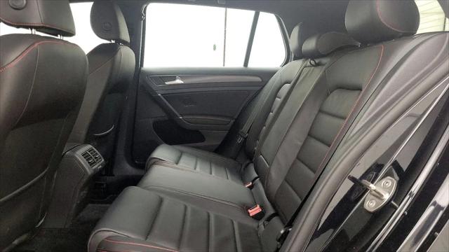 2021 Volkswagen Golf GTI 2.0T SE