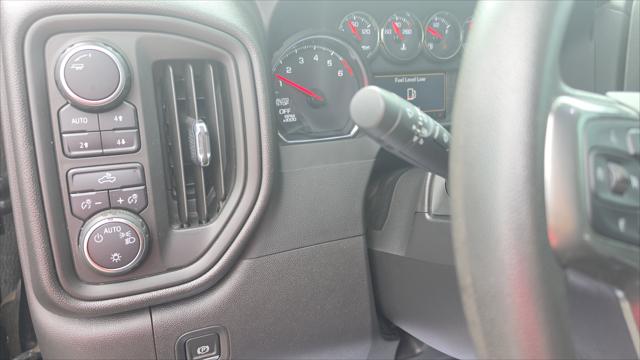 2022 Chevrolet Silverado 1500 4WD Crew Cab Short Bed Custom Trail Boss
