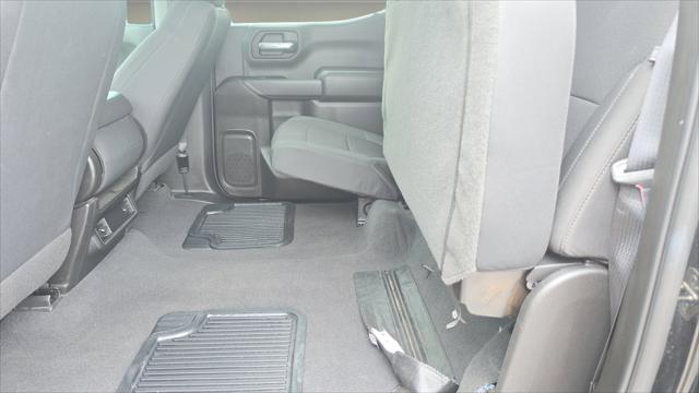 2022 Chevrolet Silverado 1500 4WD Crew Cab Short Bed Custom Trail Boss