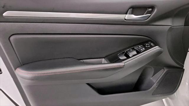 2025 Nissan Altima SR FWD