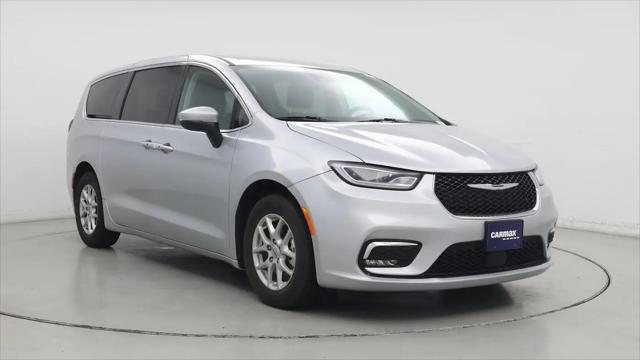 2023 Chrysler Pacifica Touring L for sale in Oxnard, CA