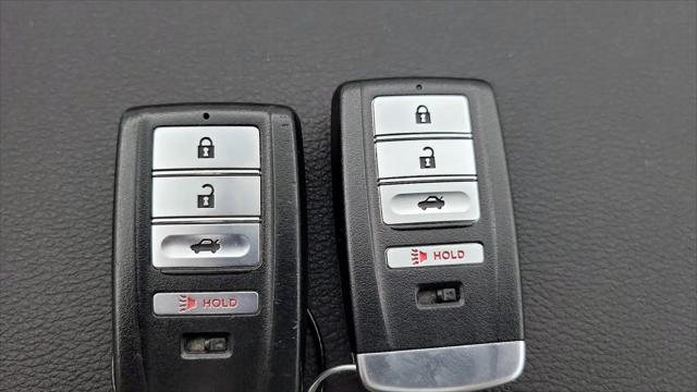 2019 Acura TLX Standard