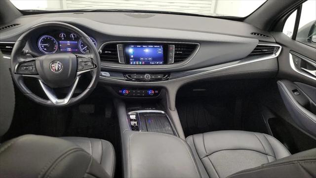 2023 Buick Enclave Essence FWD