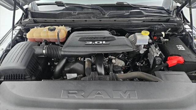 2022 Ram 1500 Laramie Crew Cab 4x4 5'7" Box