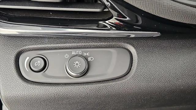 2025 Buick NV Sport Touring FWD
