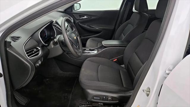 2023 Chevrolet Malibu FWD 1FL