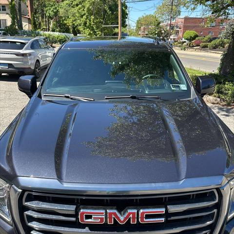 2024 GMC Yukon 4WD AT4