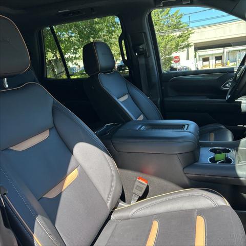 2024 GMC Yukon 4WD AT4