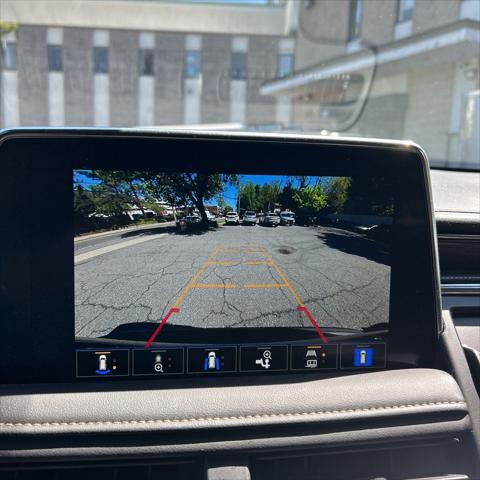 2024 GMC Yukon 4WD AT4