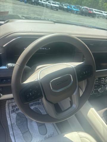 2024 GMC Yukon 4WD Denali