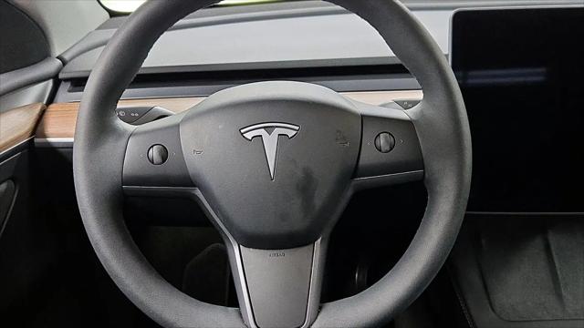 2025 Tesla Model Y Long Range Dual Motor All-Wheel Drive