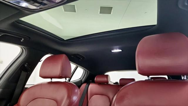 2022 Kia Stinger GT1