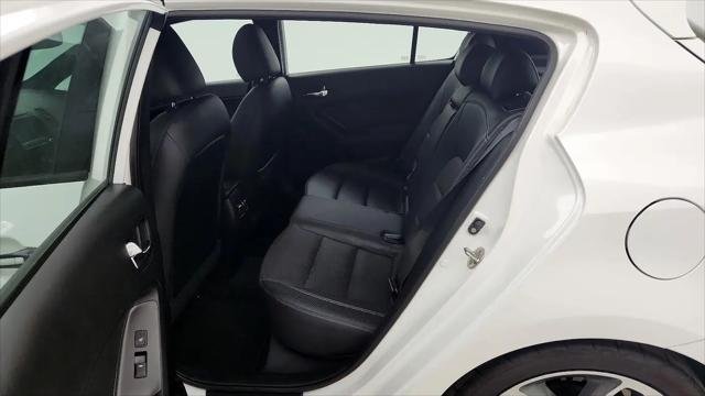 2016 Kia Forte SX
