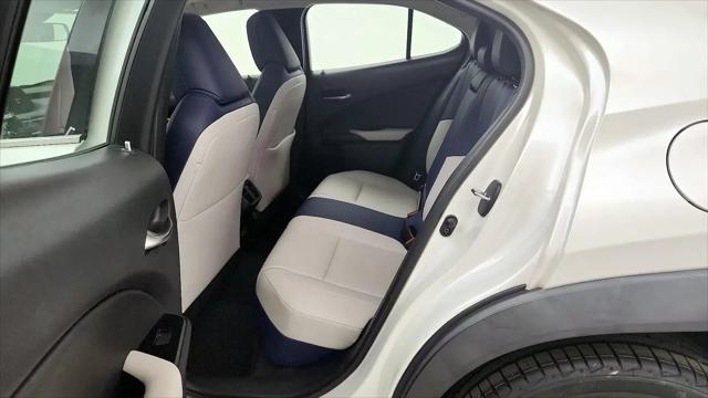 2020 Lexus UX 200 UX 200