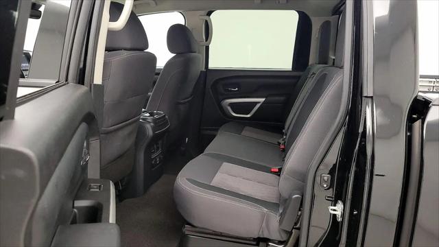 2024 Nissan Titan Crew Cab SV 4x2