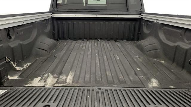 2024 Nissan Titan Crew Cab SV 4x2