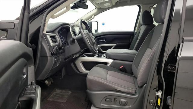 2024 Nissan Titan Crew Cab SV 4x2