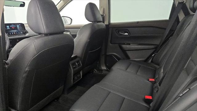 2023 Nissan Rogue SL FWD