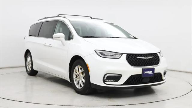 2022 Chrysler Pacifica Touring L for sale in Fairfield, CA