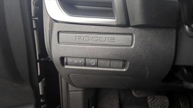 2023 Nissan Rogue S FWD