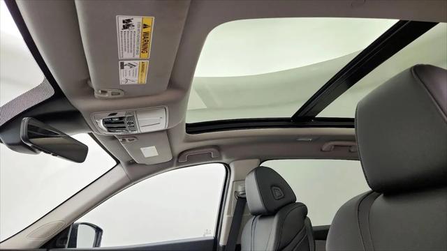 2024 Acura MDX Standard