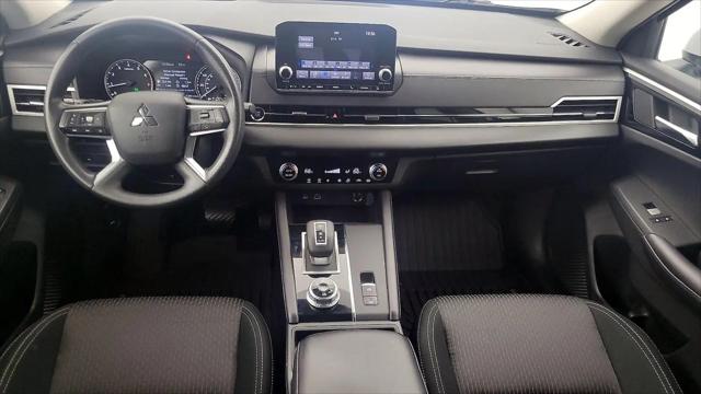 2023 Mitsubishi Outlander ES 2.5 S-AWC