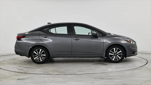 2021 Nissan Versa SV Xtronic CVT