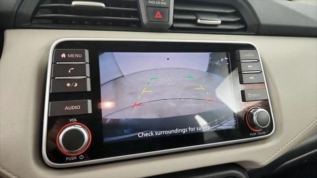2021 Nissan Versa SV Xtronic CVT
