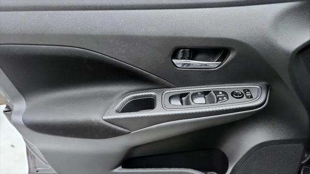 2021 Nissan Versa SV Xtronic CVT