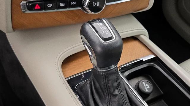 2020 Volvo XC90 T6 Inscription 6 Passenger