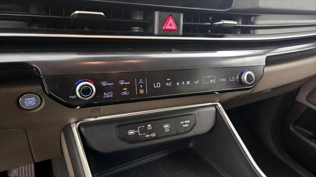 2025 Kia Carnival MPV LXS