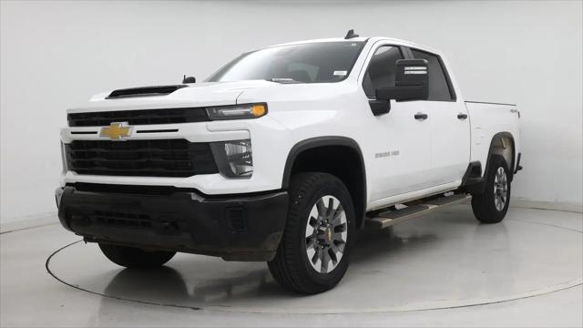 2024 Chevrolet Silverado 2500HD 4WD Crew Cab Standard Bed Custom