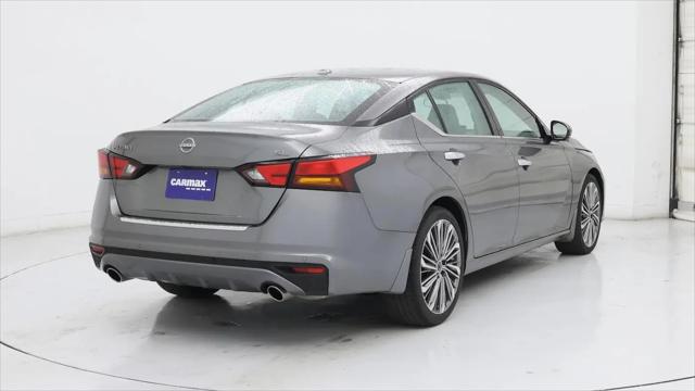 2023 Nissan Altima SL FWD
