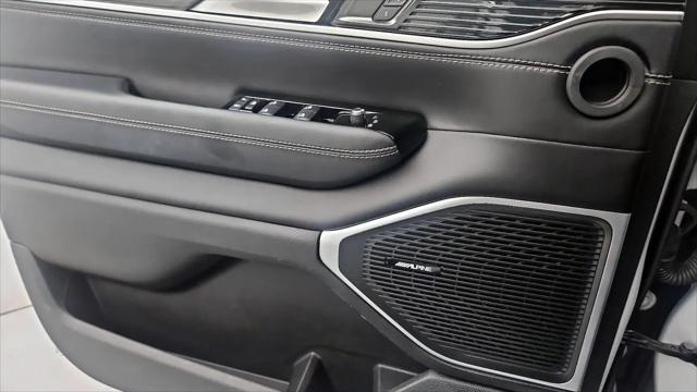 2022 Jeep Wagoneer Series II 4x2