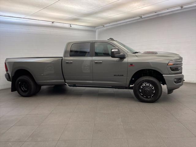 2026 RAM Ram 3500 RAM 3500 LARAMIE CREW CAB 4X4 8 BOX