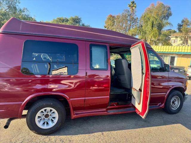 1999 Ford E-150 E-150