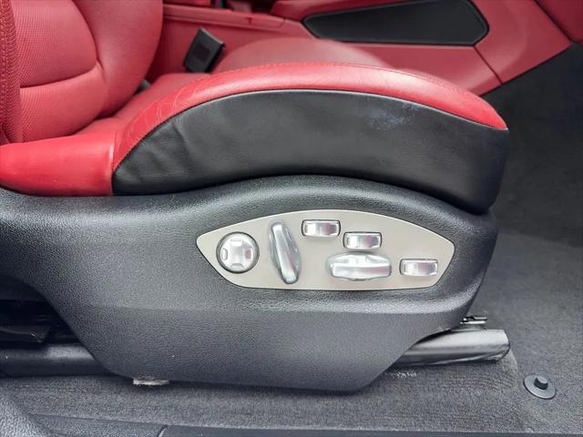 2021 Porsche Macan Turbo