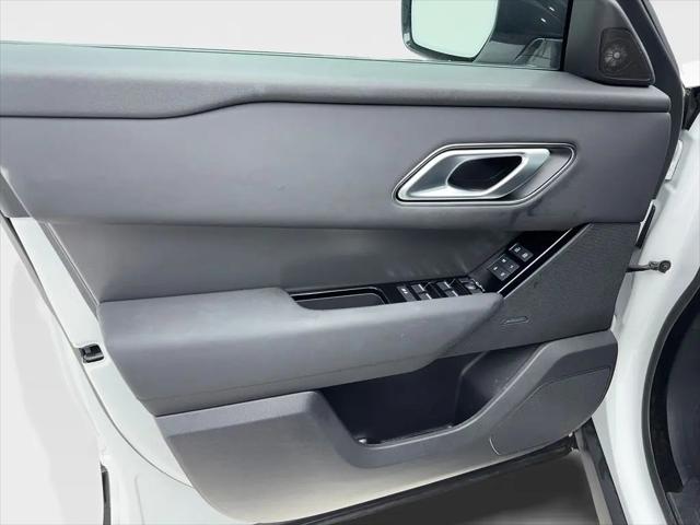 2025 Land Rover Range Rover Velar P250 Dynamic SE